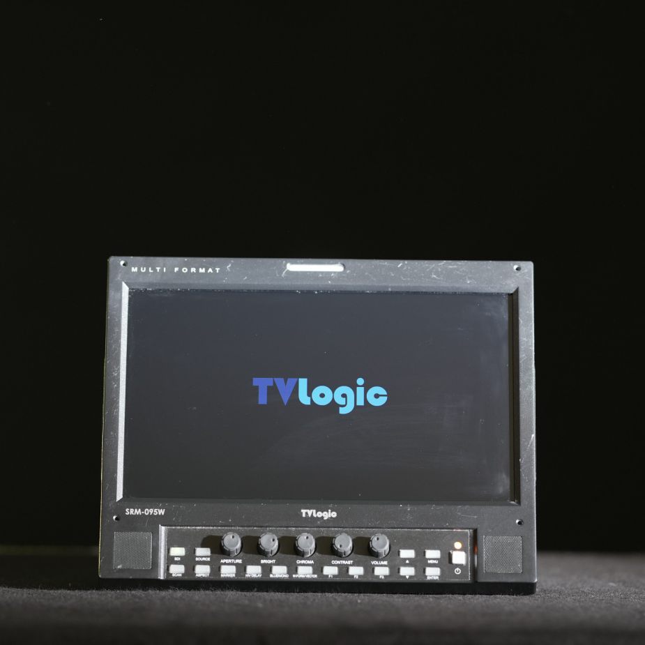 TVlogic SRM-095W
