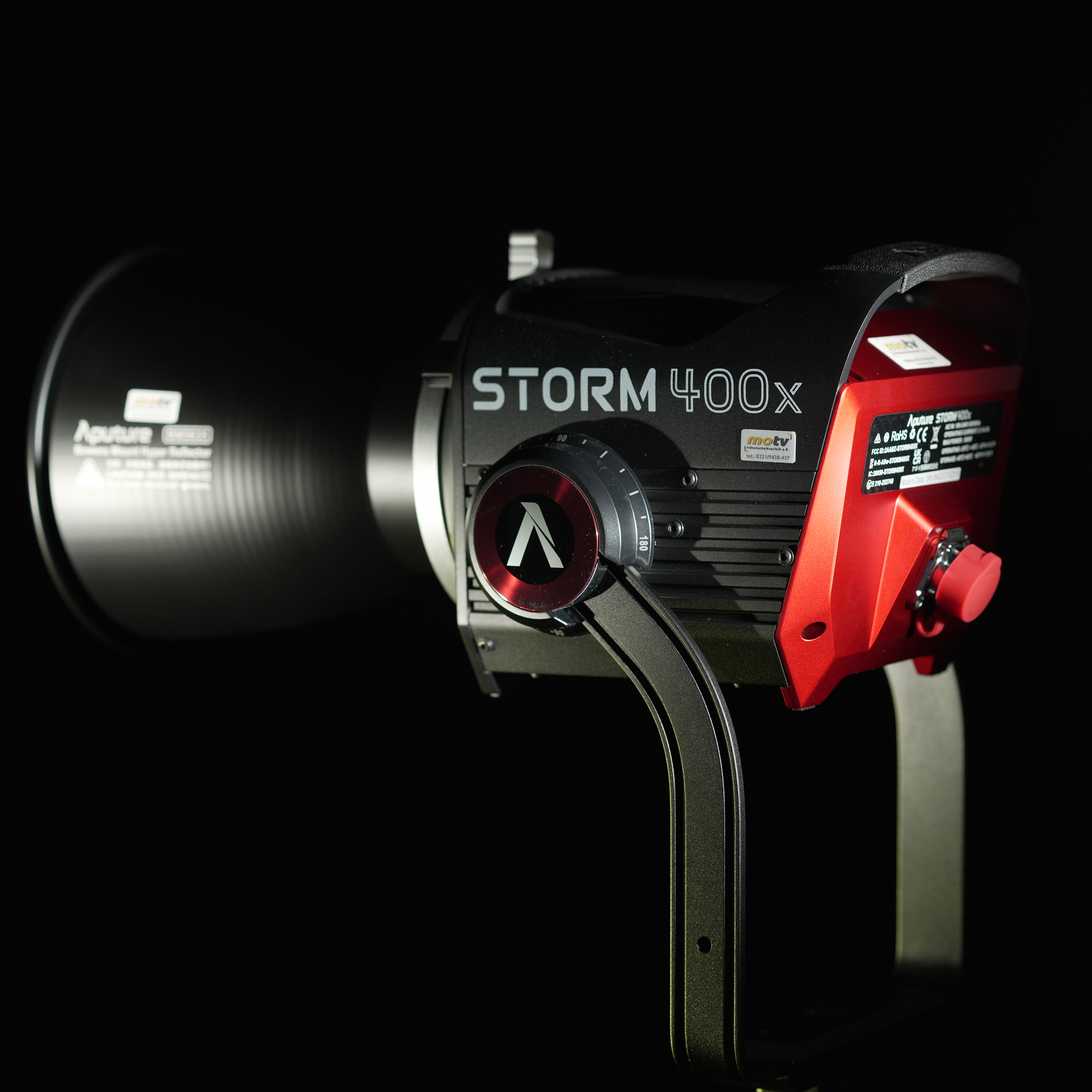 APUTURE STORM 400 X